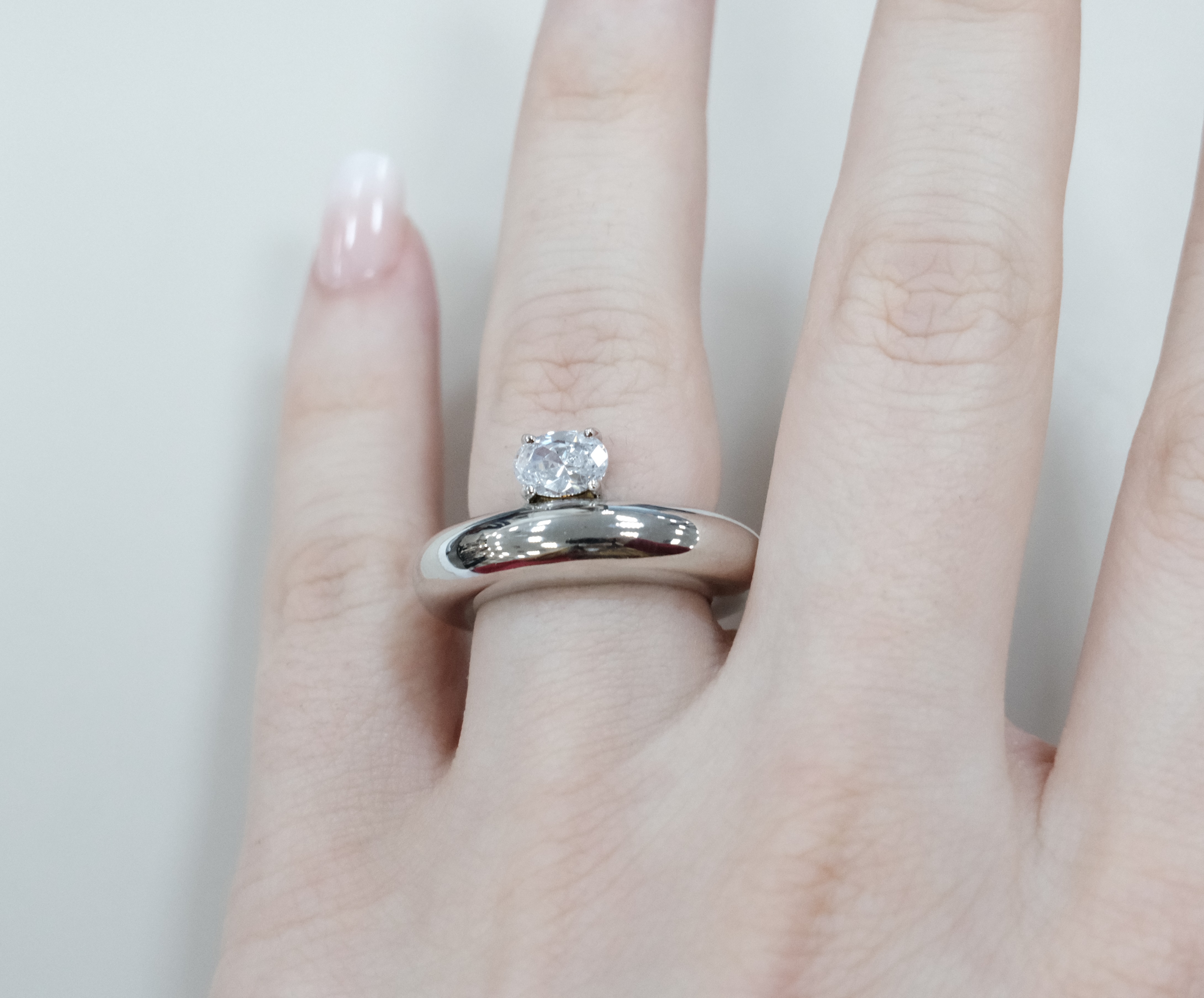 Серебряное кольцо с кубическим цирконием